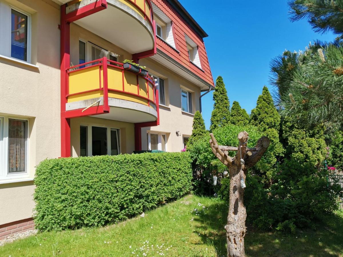 Kleine Ferienwohnung Am Strand In Kuehlungsborn Exterior photo