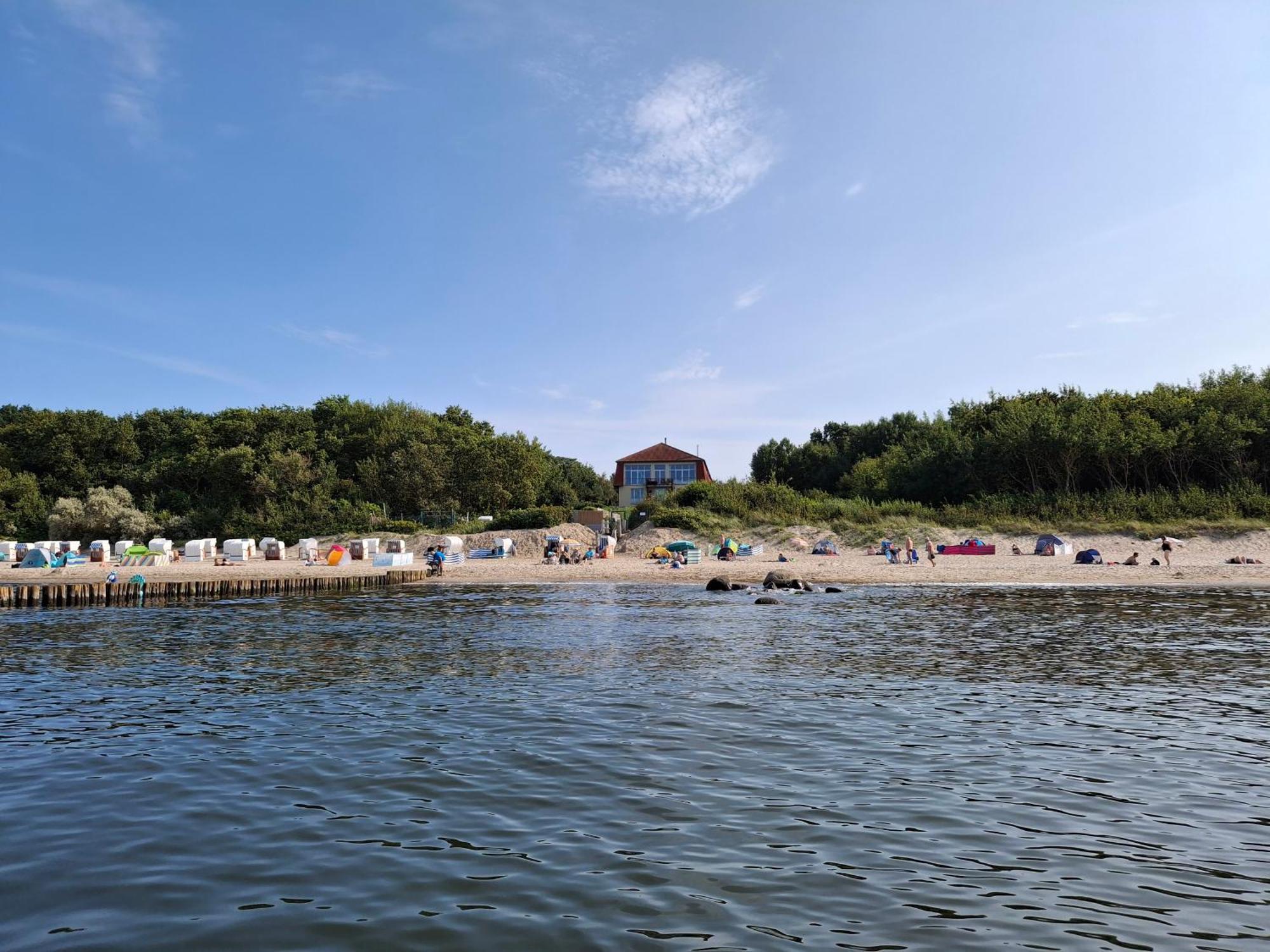 Kleine Ferienwohnung Am Strand In Kuehlungsborn Exterior photo